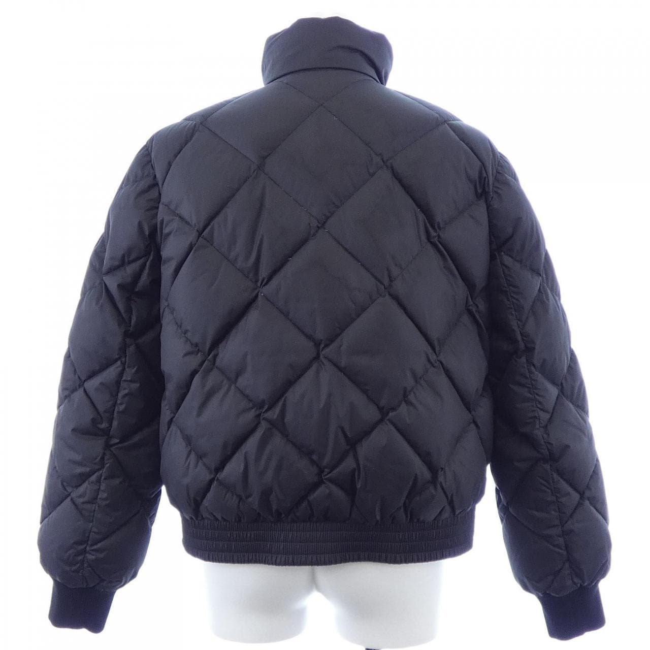 エルメス HERMES LA PROMENADE DU MATIN 2H0159D4 ダウンジャケット