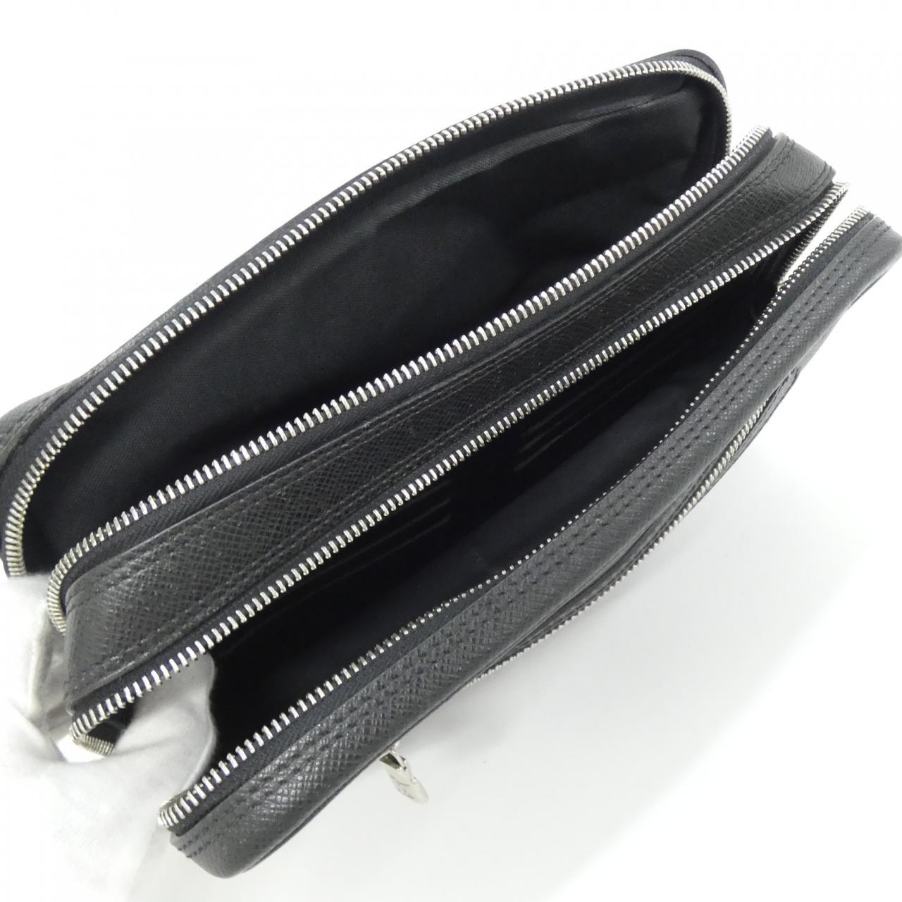 ルイヴィトン タイガ パヴェル M31142 セカンドバッグ