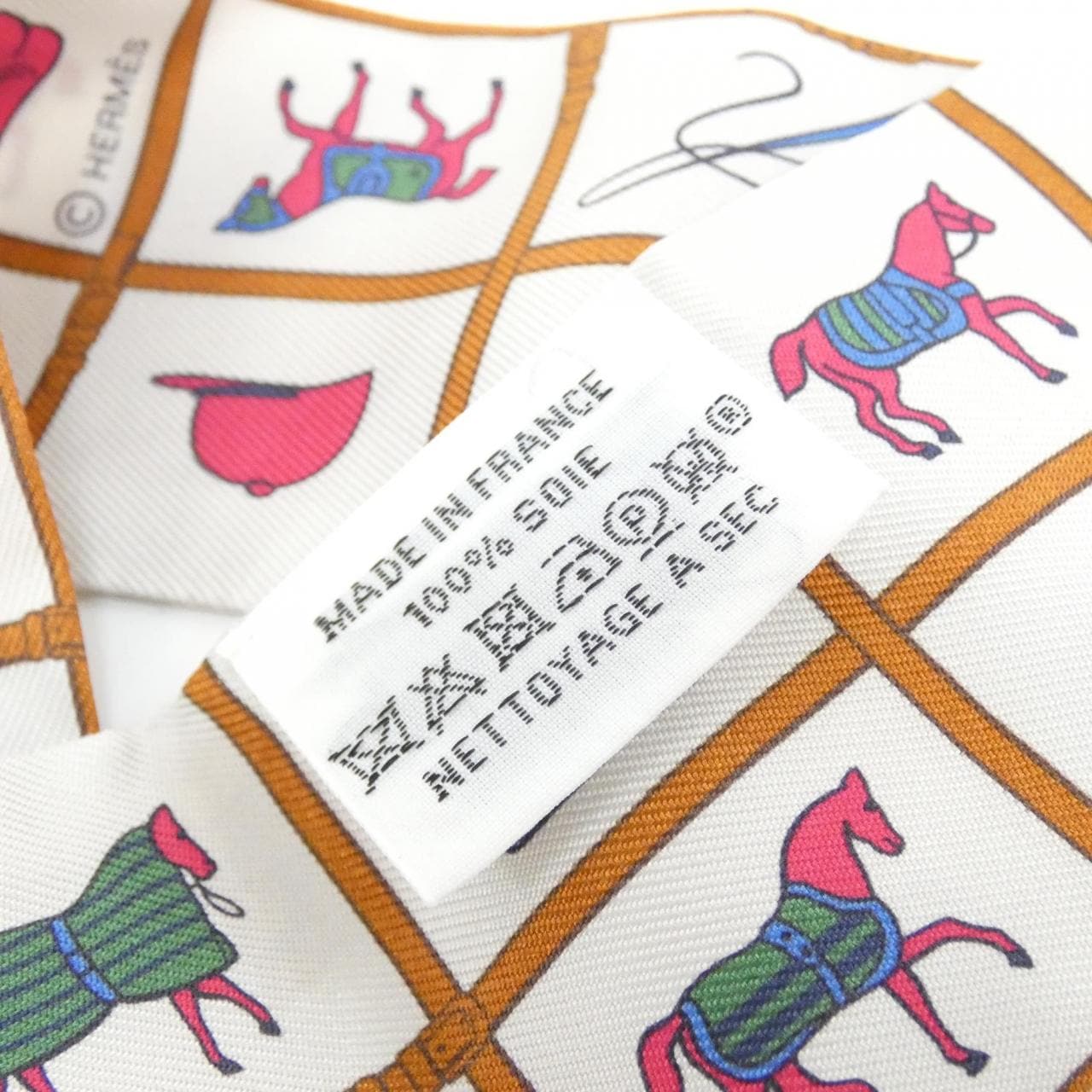 エルメス COUVERTURES ET TENUES ツイリー 061356S スカーフ