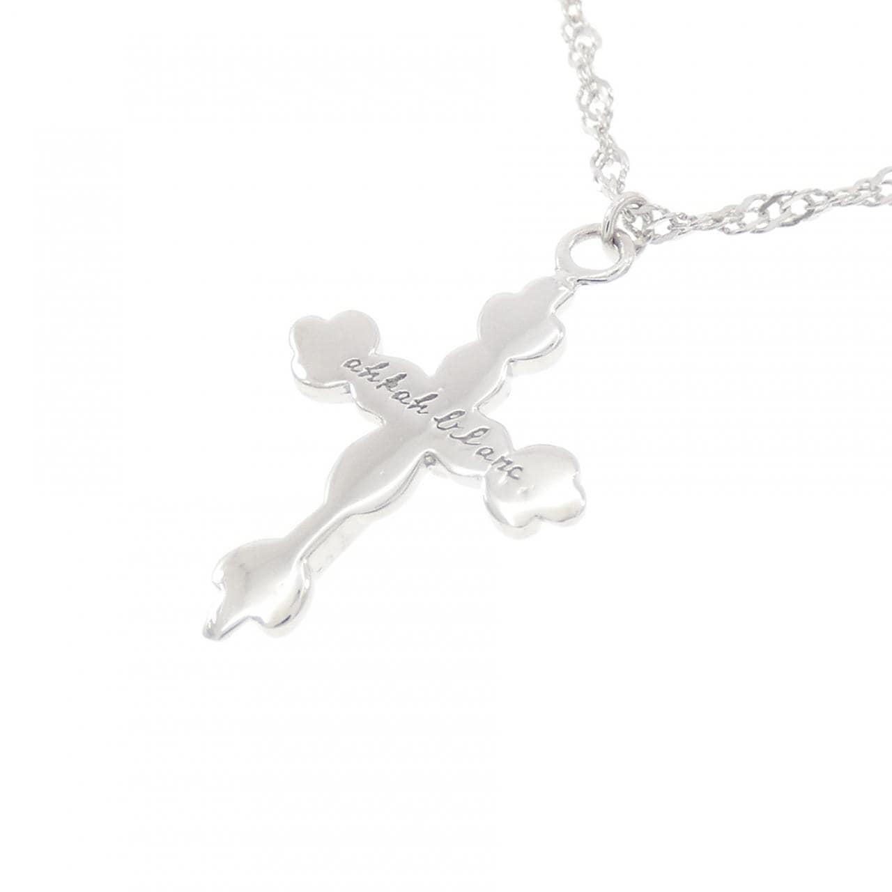 アーカー クロス ネックレス