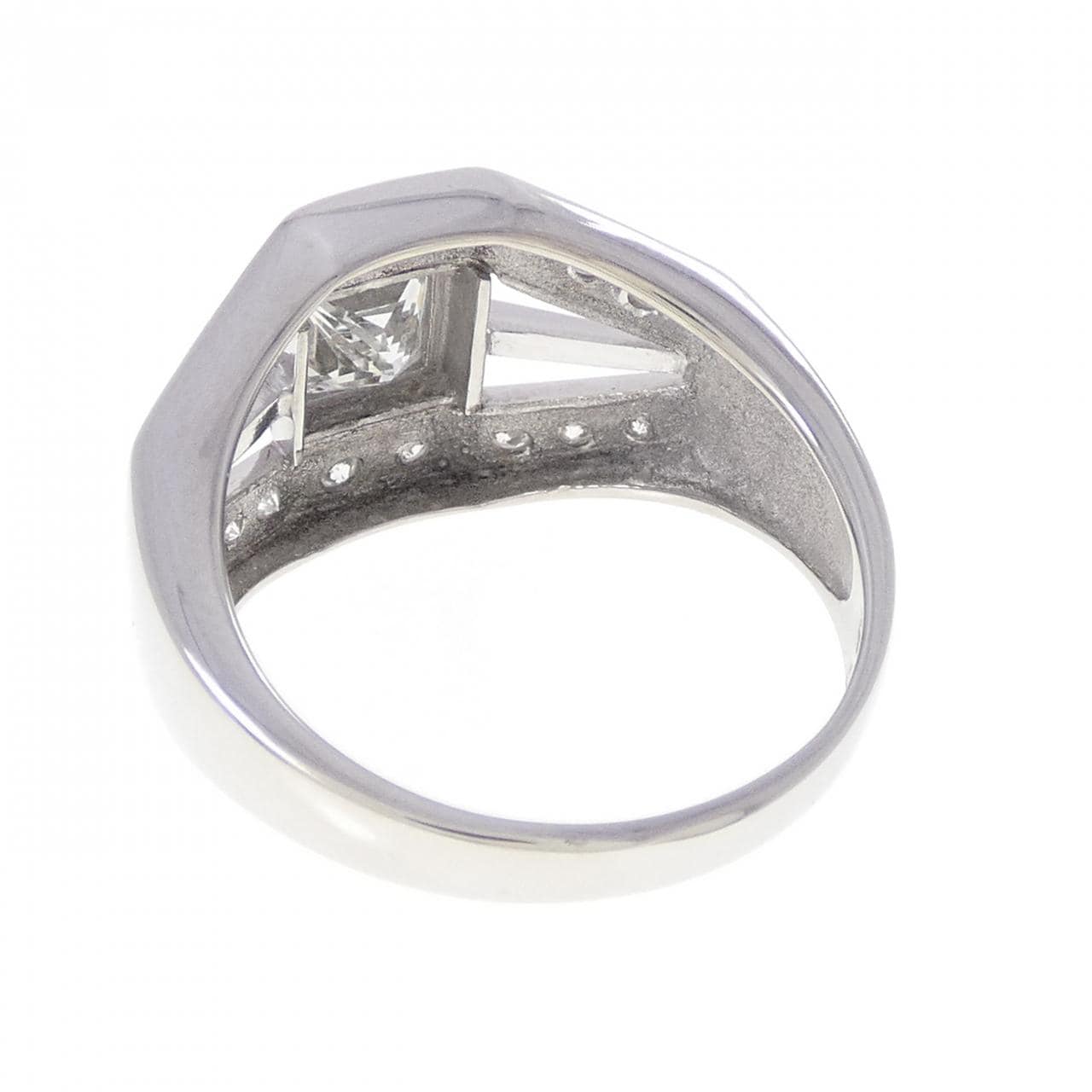 タサキ ダイヤモンド リング 0.79CT