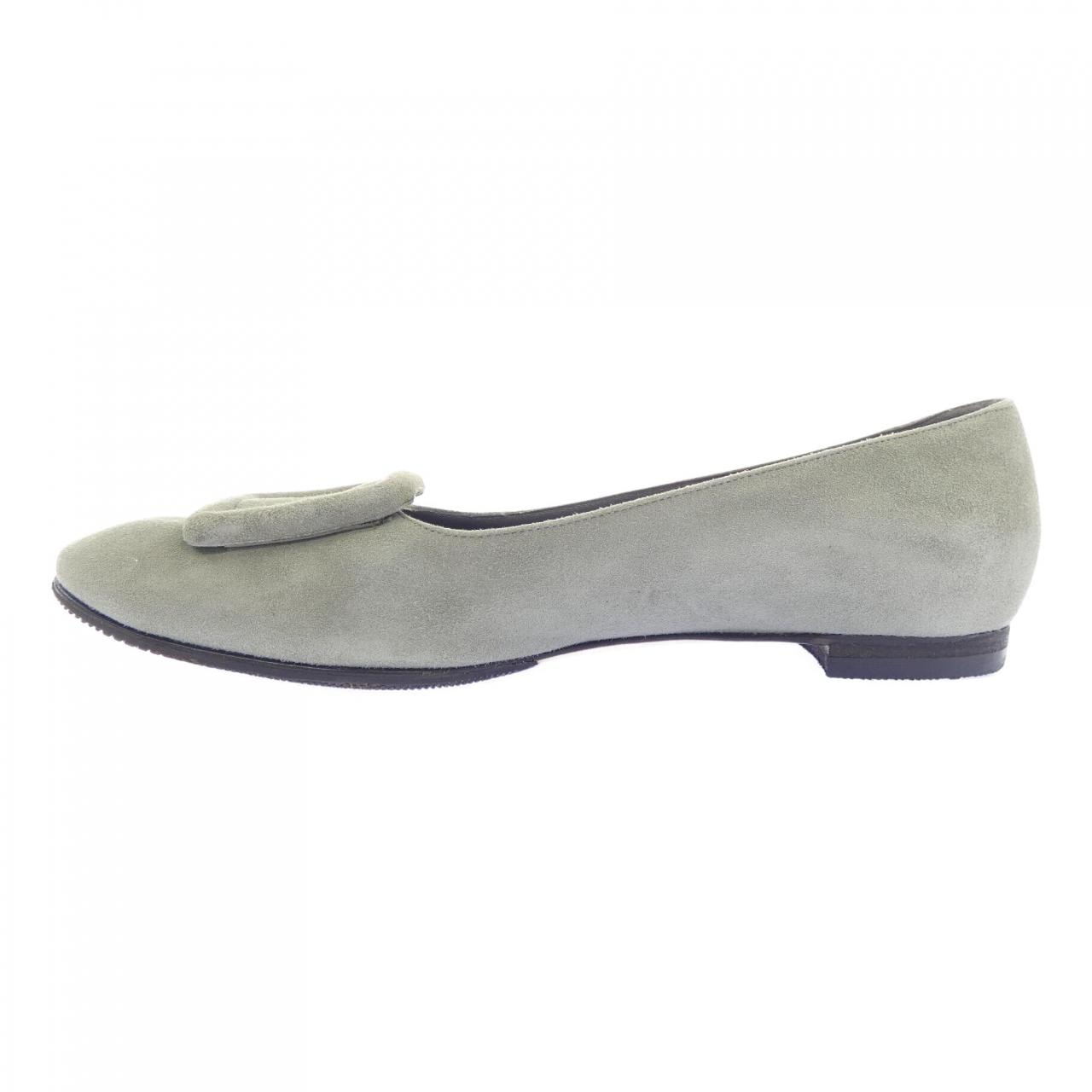 マノロブラニク MANOLO BLAHNIK フラットシューズ