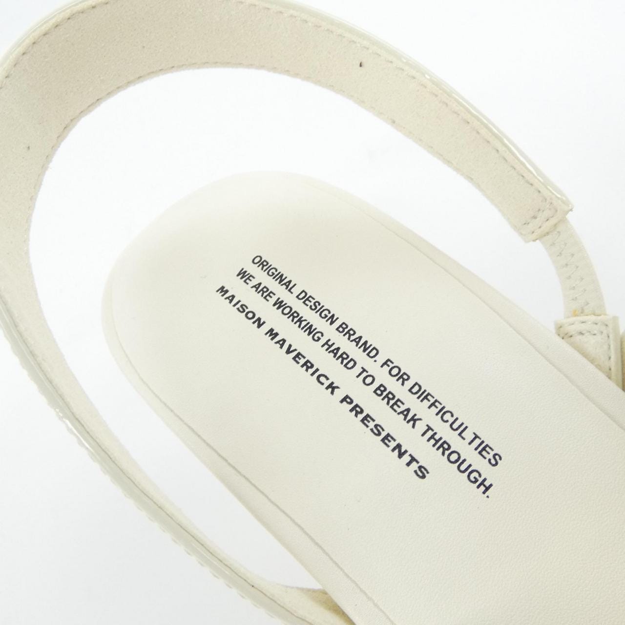 MAVERICK サンダル