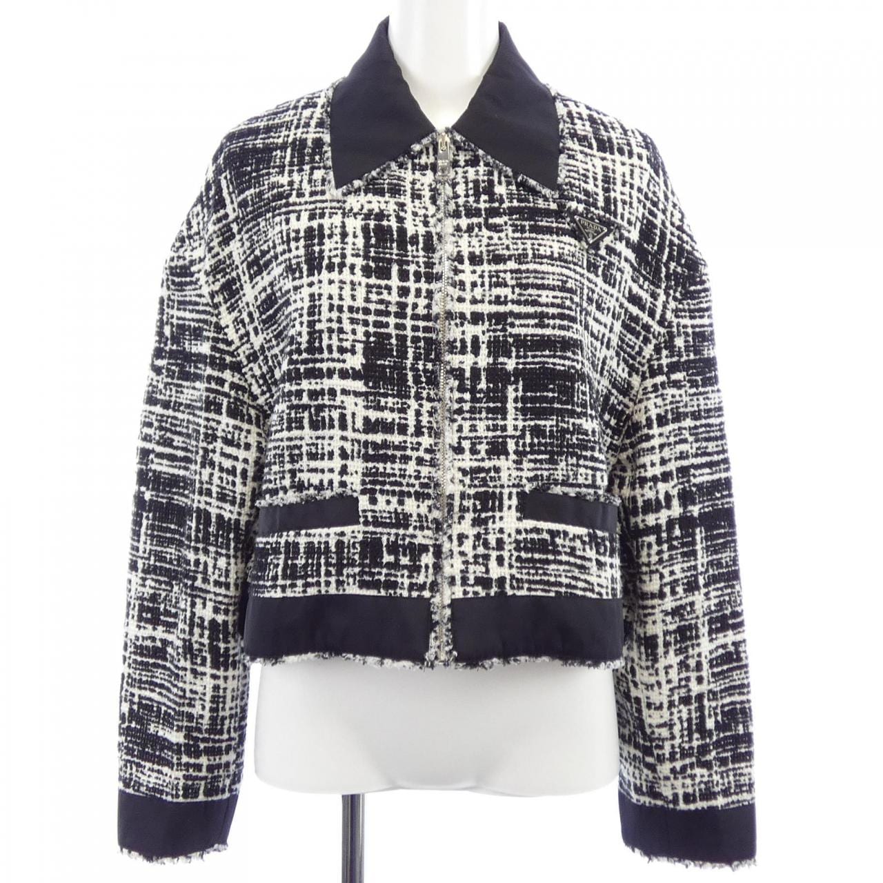 プラダ PRADA トライアングルロゴ P520M S221 10FV ジャケット