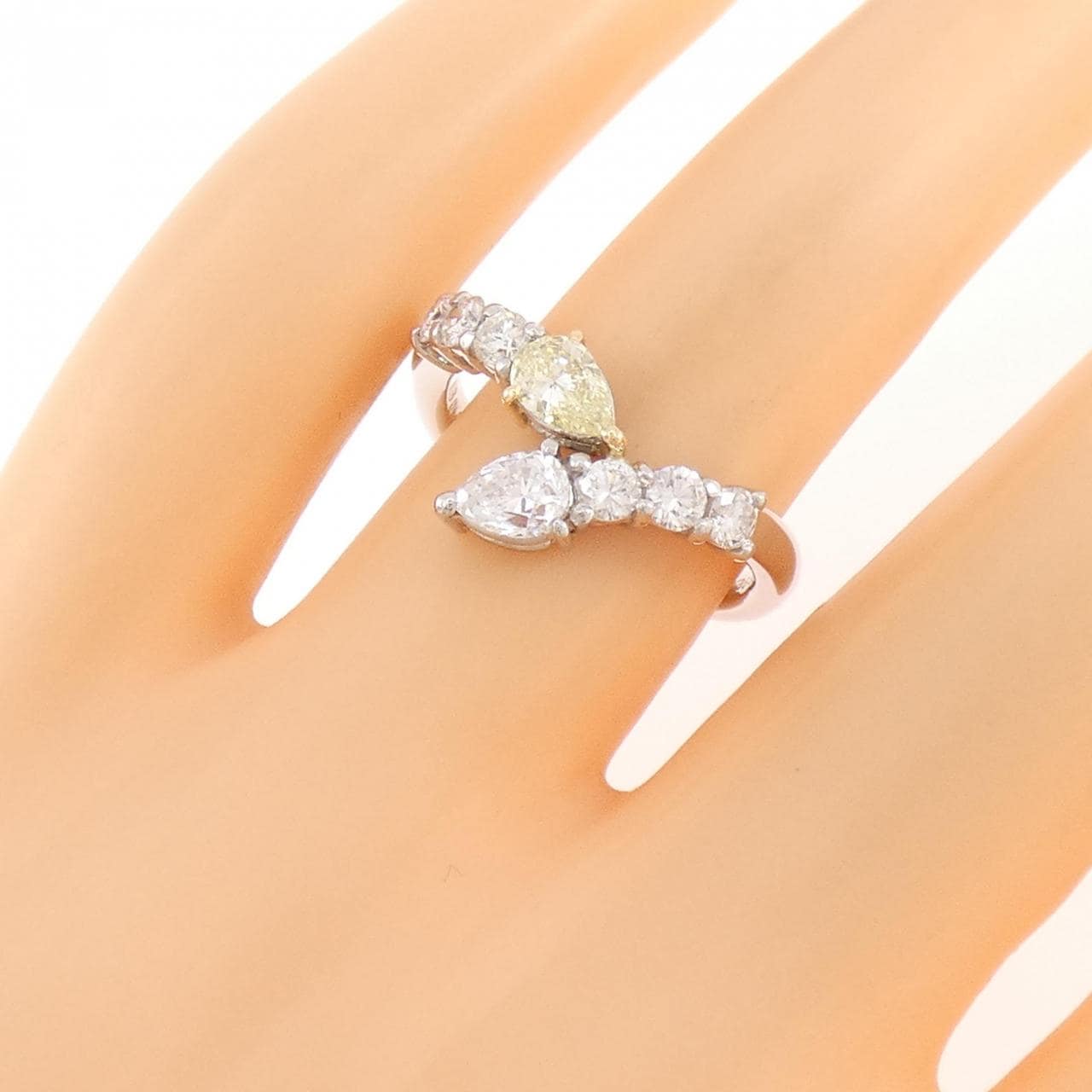 PT900/K18YG ダイヤモンド リング 0.805CT