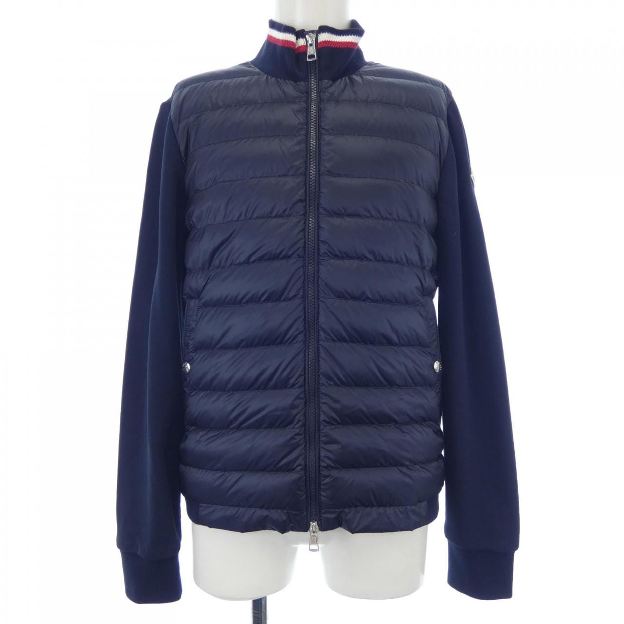 モンクレール MONCLER ダウンジャケット