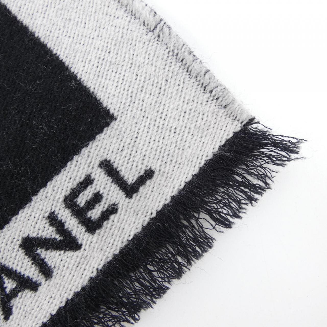シャネル CHANEL MUFFLER