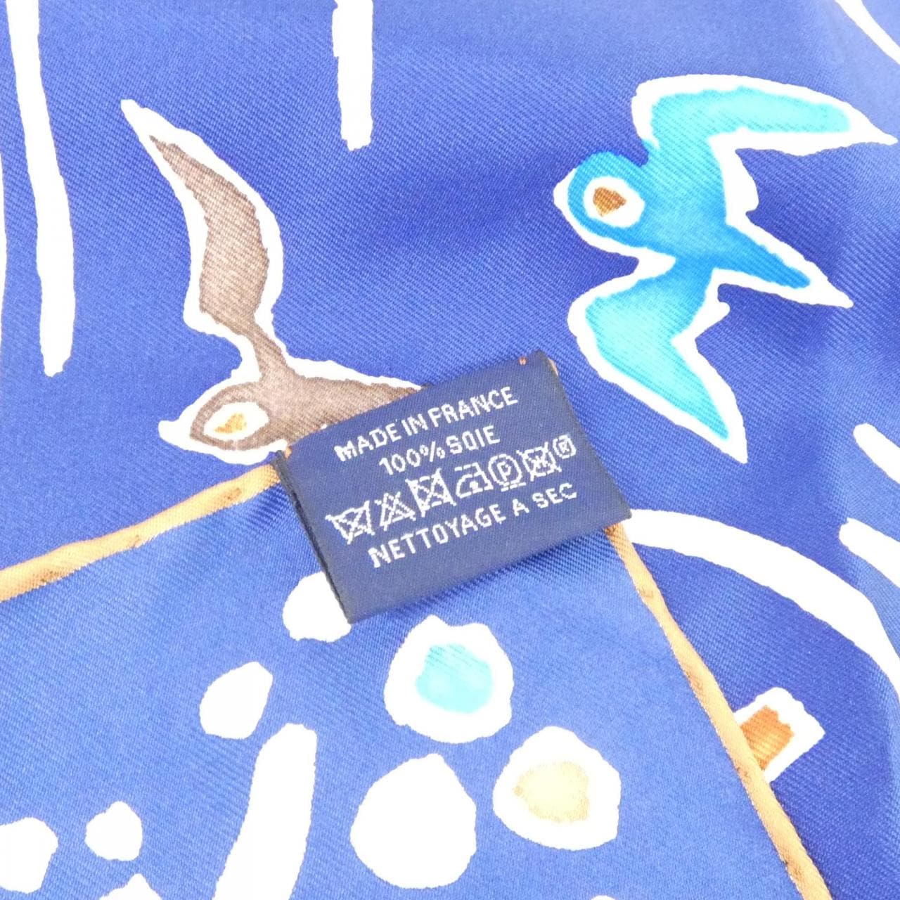 エルメス ISOLA DI PRIMAVERA カレ スカーフ