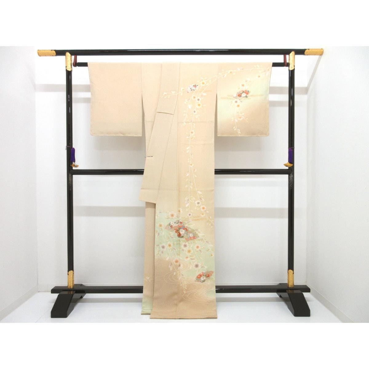 [Unused items] Visiting kimono, Yuzen gold leaf finish, tie-dyed gradation dyeing