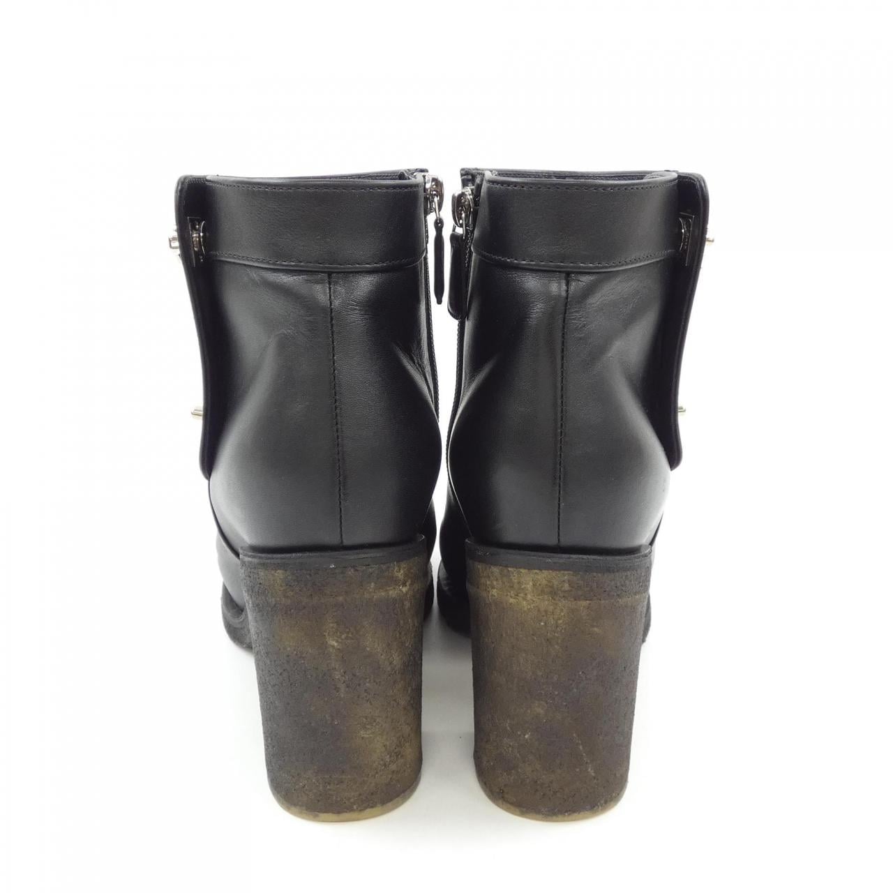 シャネル CHANEL ブーツ