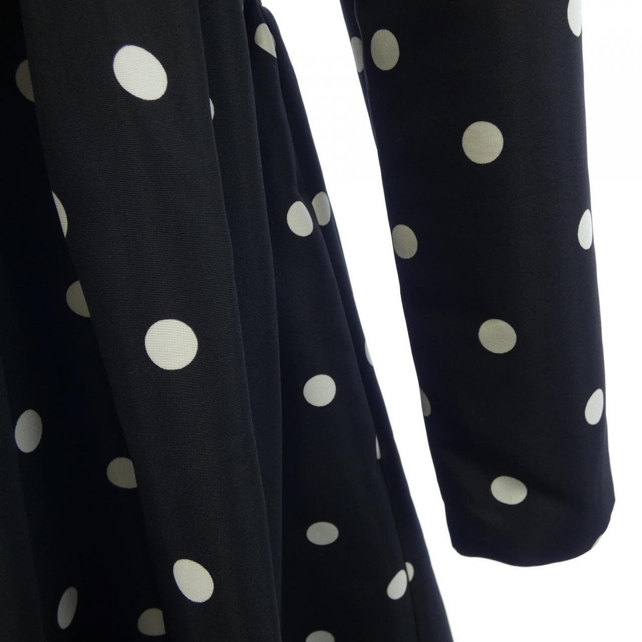 セブンテンバイミホカワヒト SEVEN TEN by MIHO KAWAHITO ワンピース