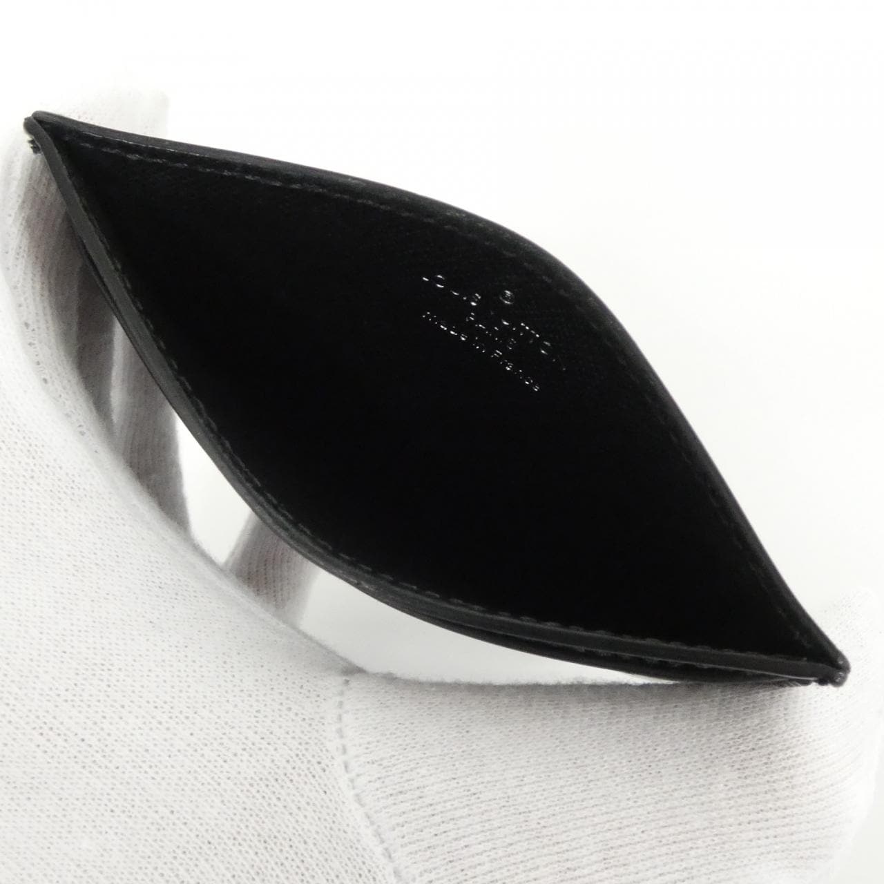 ルイヴィトン エピ ポルト カルト サーンプル M63512 カードケース