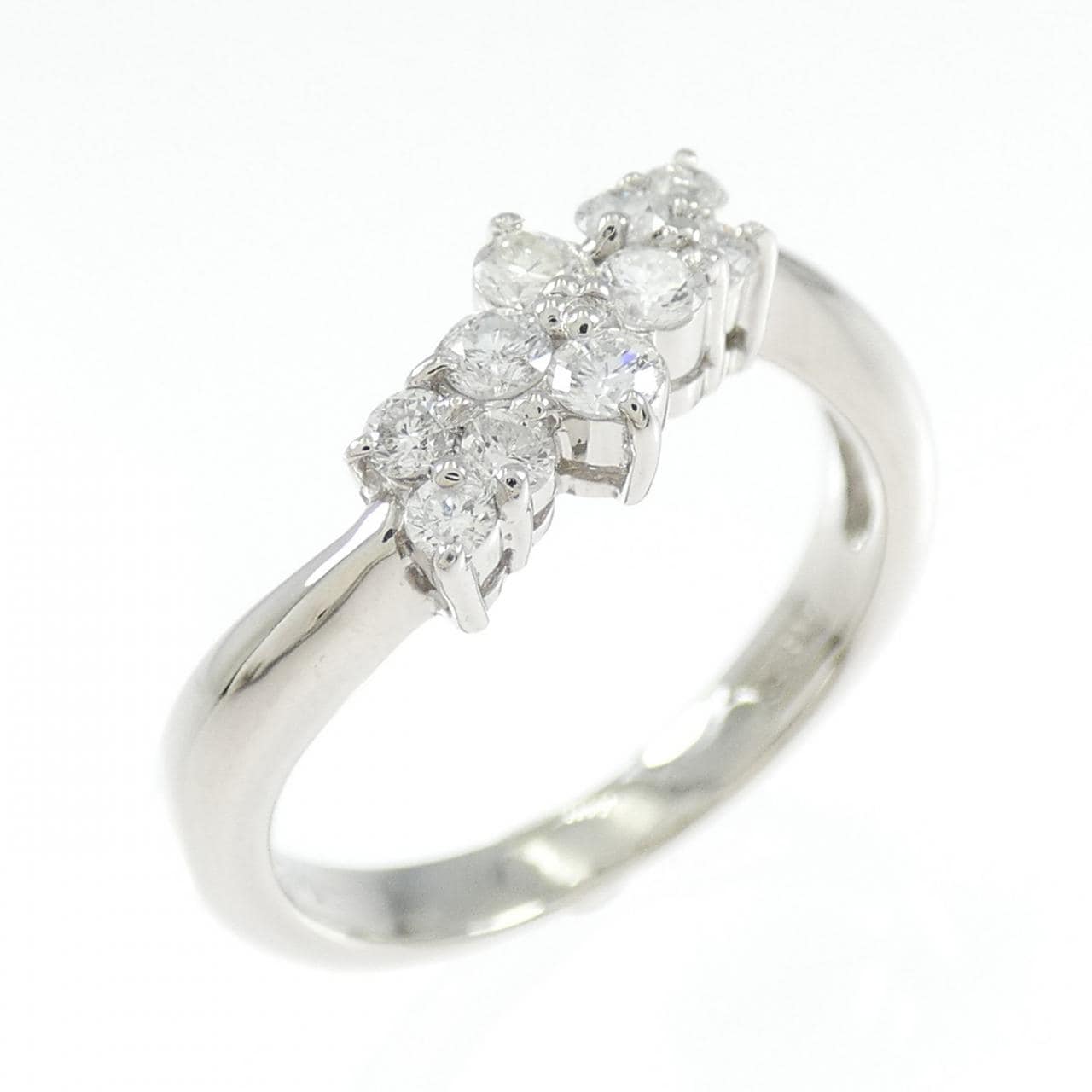 PT900 フラワー ダイヤモンド リング 0.30CT