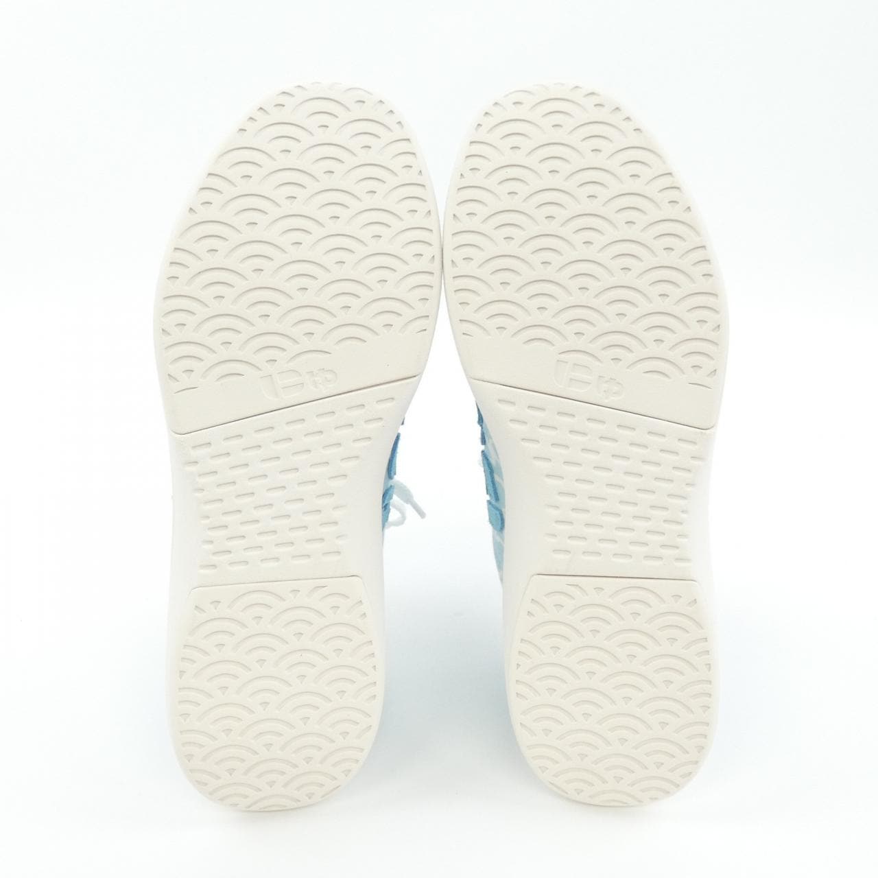 SANGACIO にゅ×廣松 スニーカー