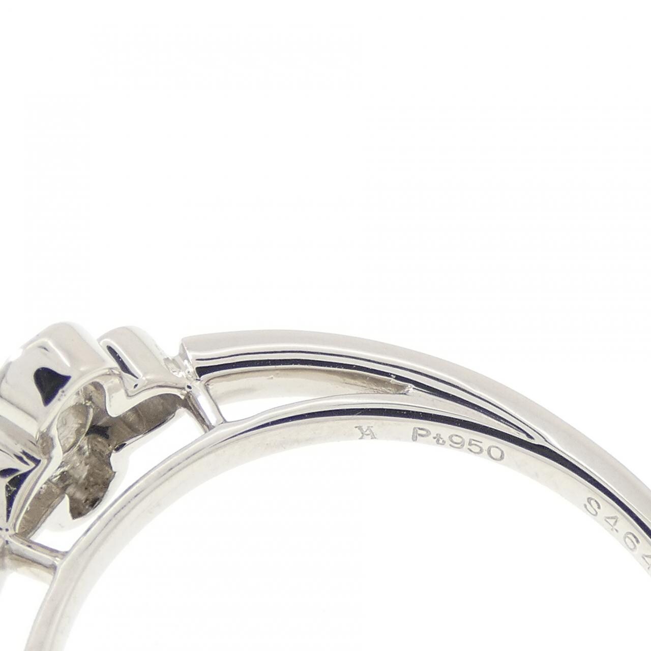 ヴァンドーム フラワー ダイヤモンド リング 0.098CT