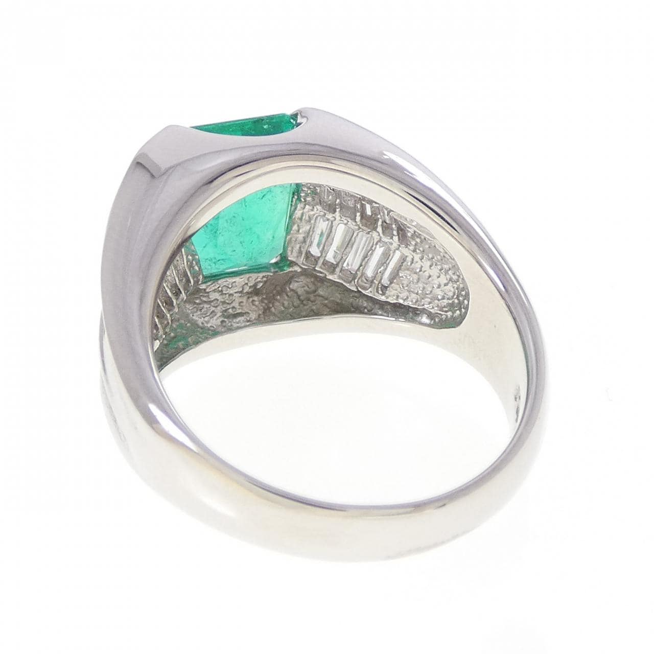 PT900 エメラルド リング 1.98CT