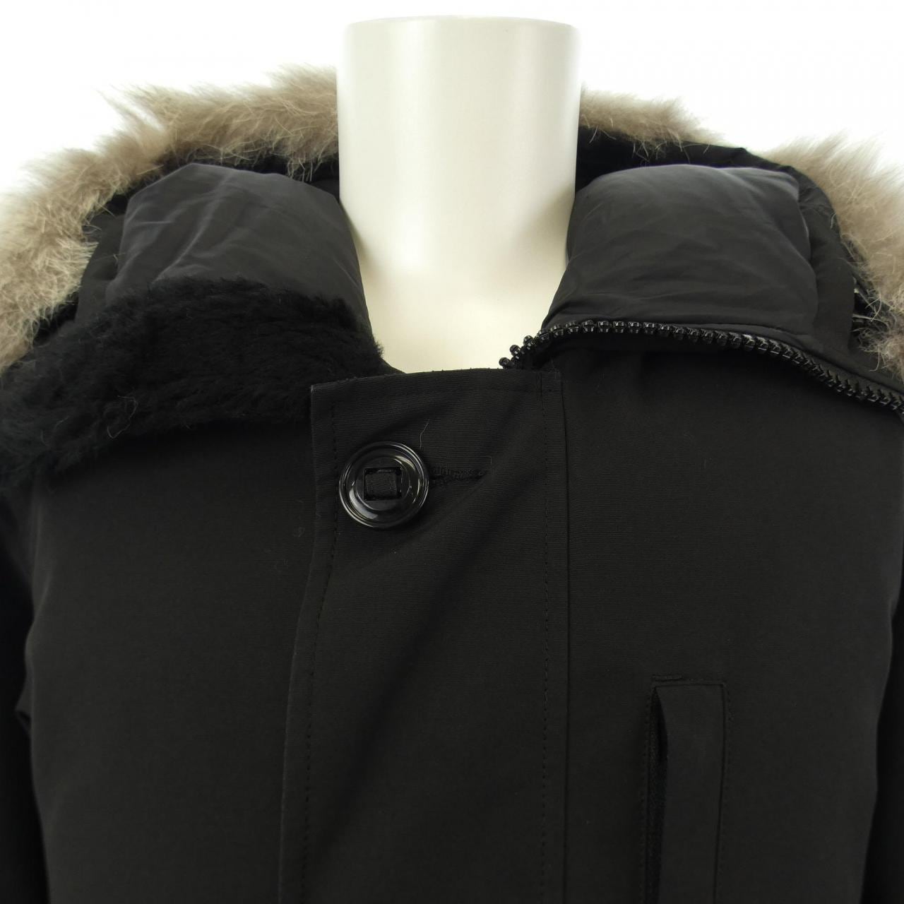 Canada goose CANADA GOOSE down jacket