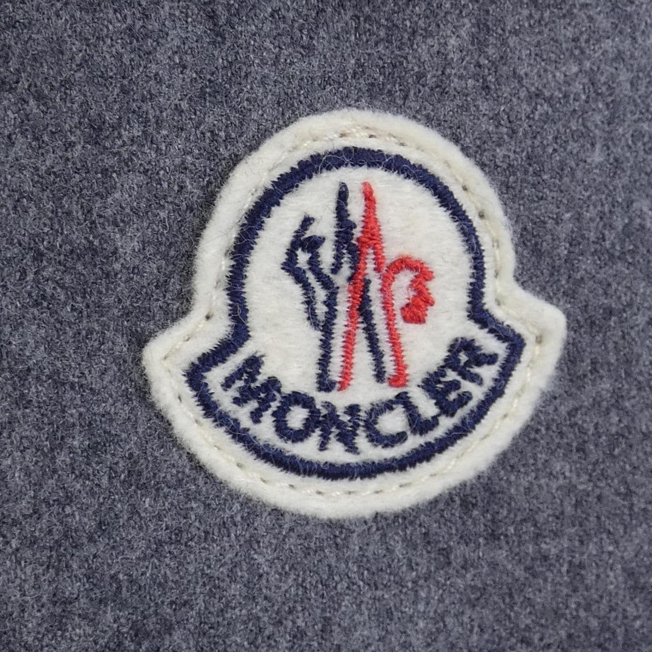 モンクレール MONCLER ダウンジャケット
