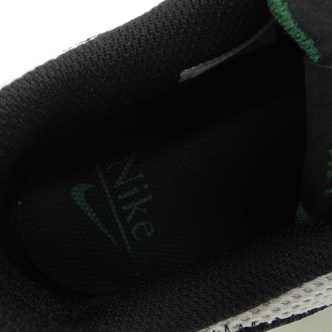 ナイキ NIKE CD4165-018 スニーカー