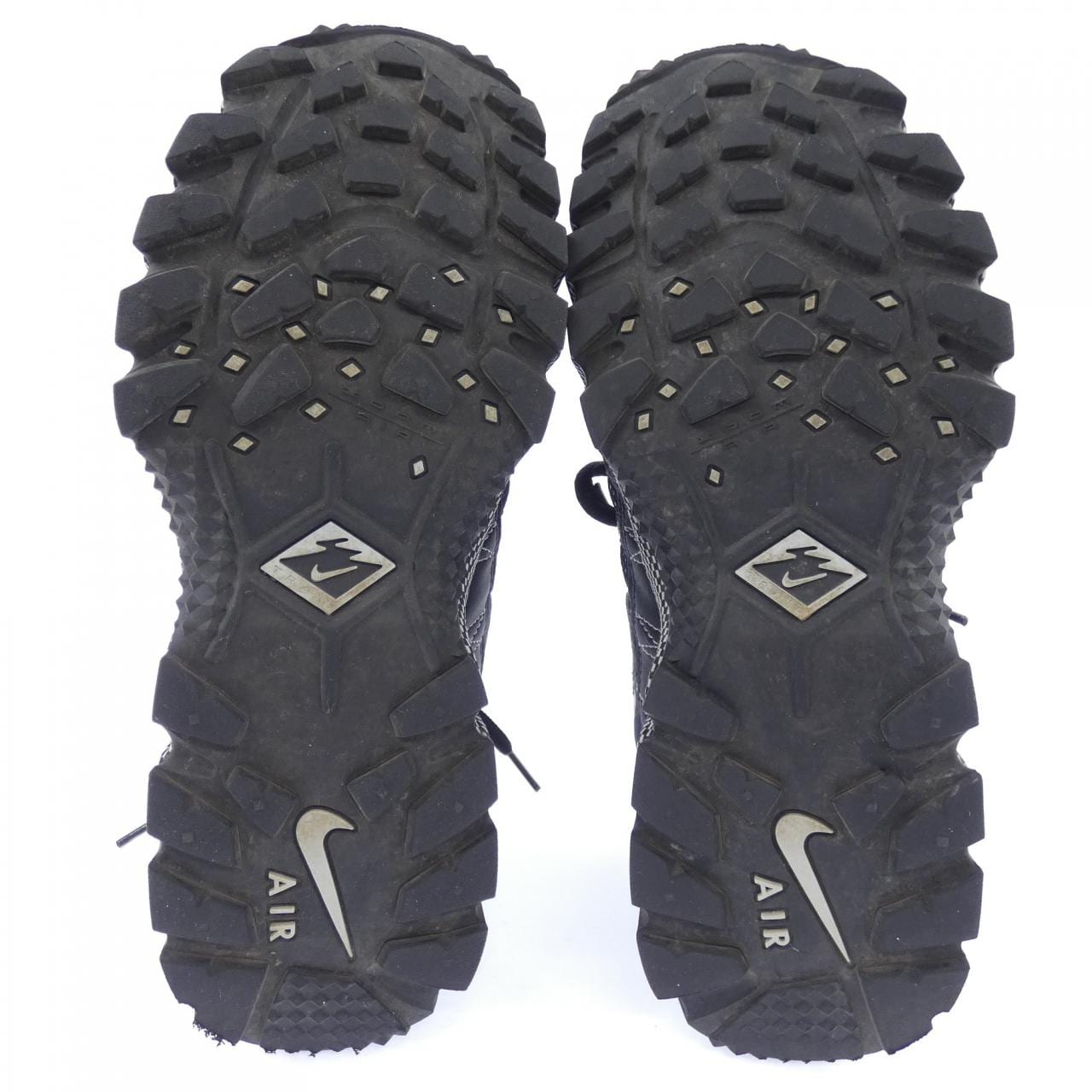 ナイキ NIKE FJ7098-002 スニーカー