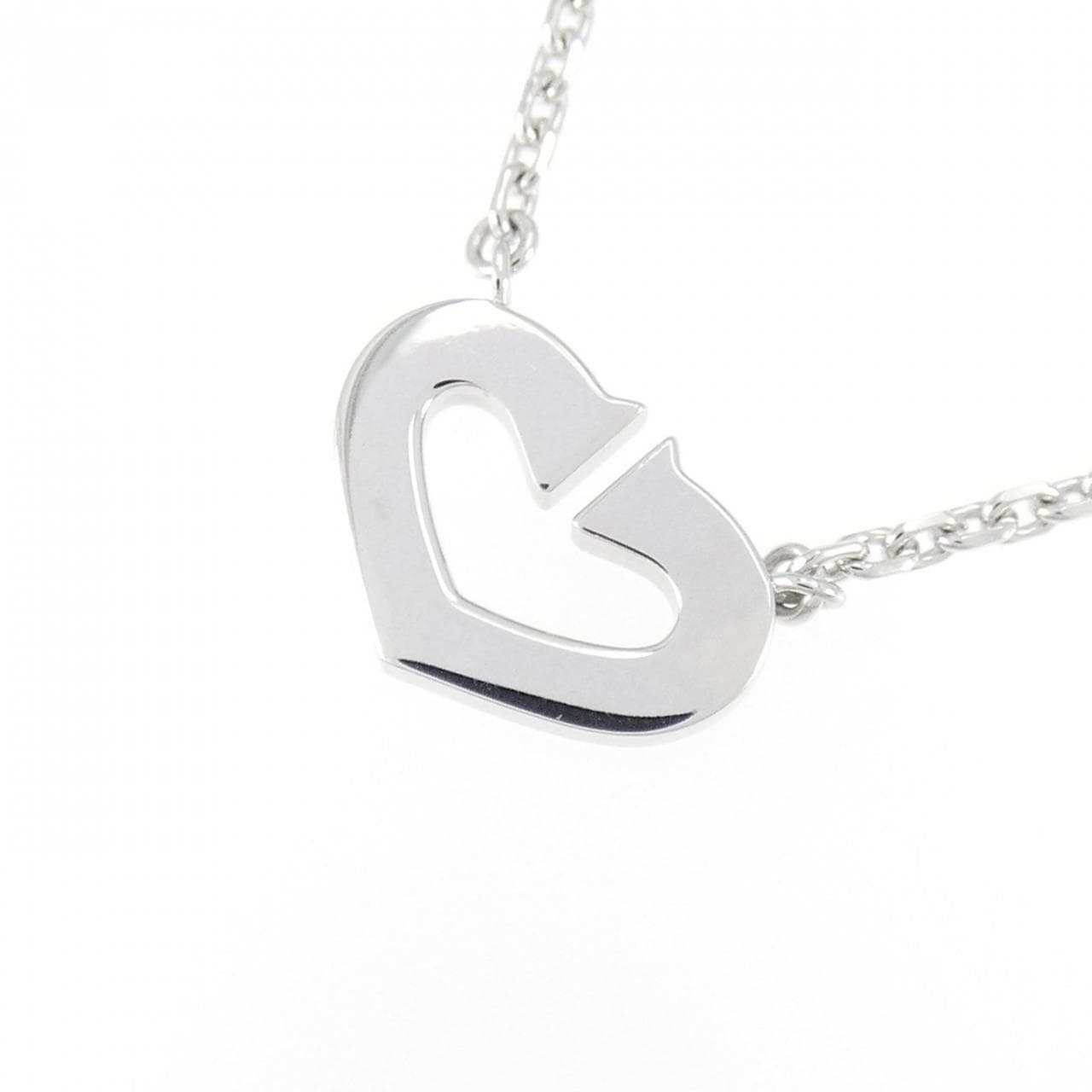 Cartier C heart项链