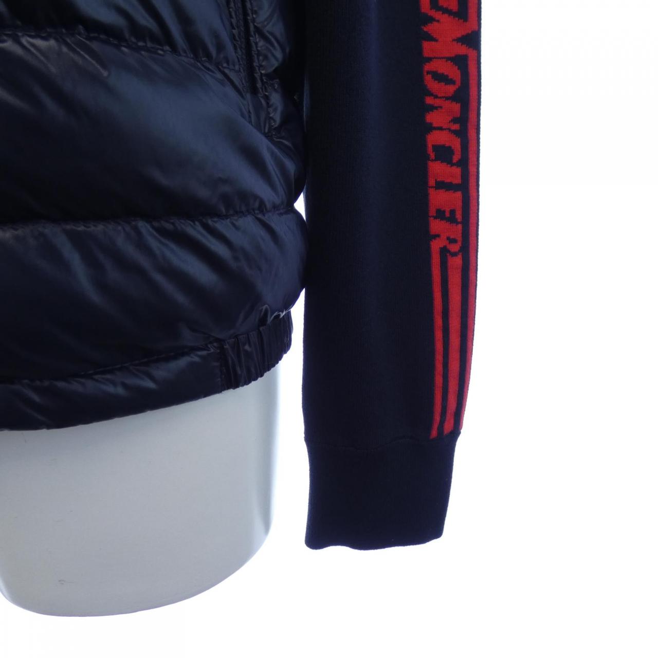 モンクレール MONCLER ダウンジャケット