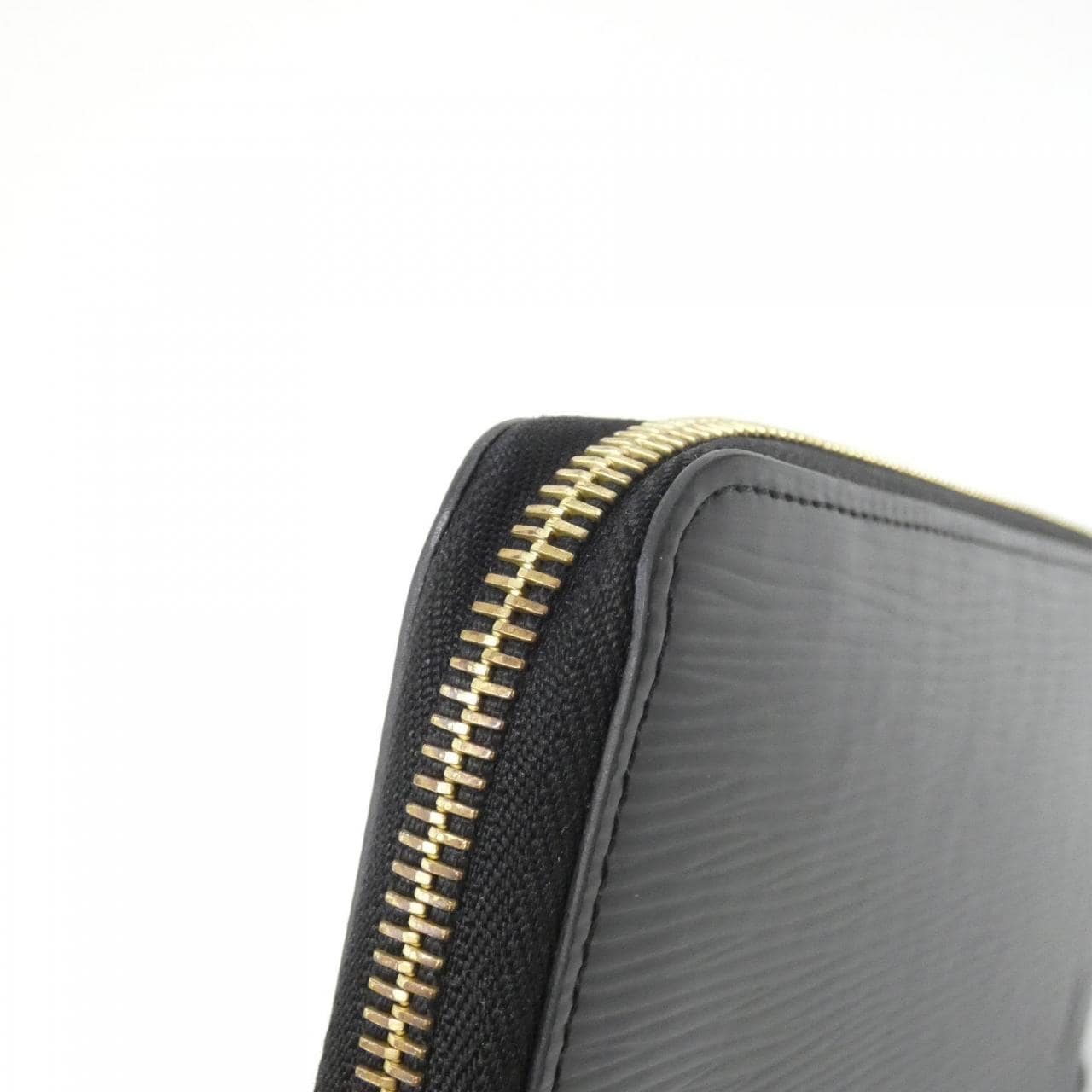 ルイヴィトン エピ ジッピー ウォレット M68755 財布