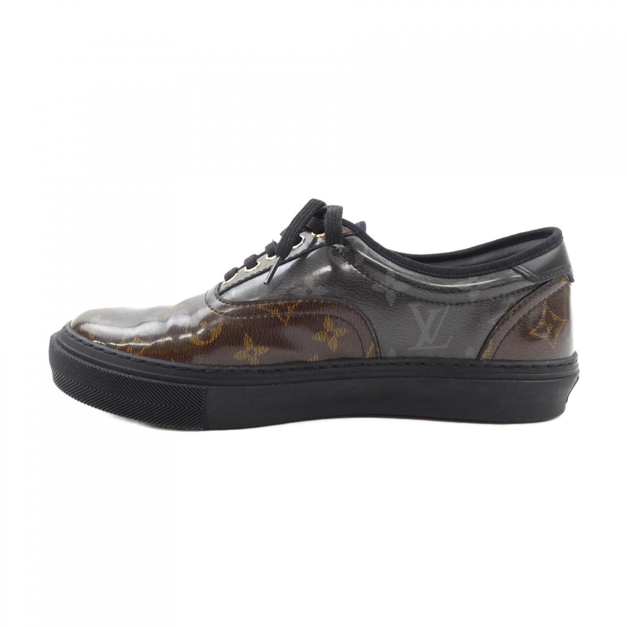 LOUIS LOUIS VUITTON sneakers