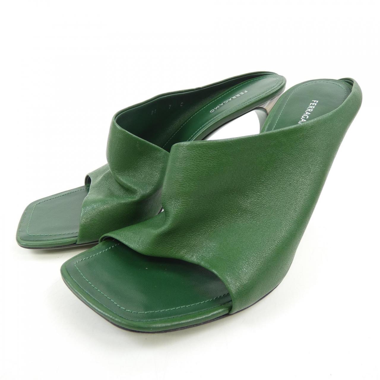 フェラガモ FERRAGAMO サンダル