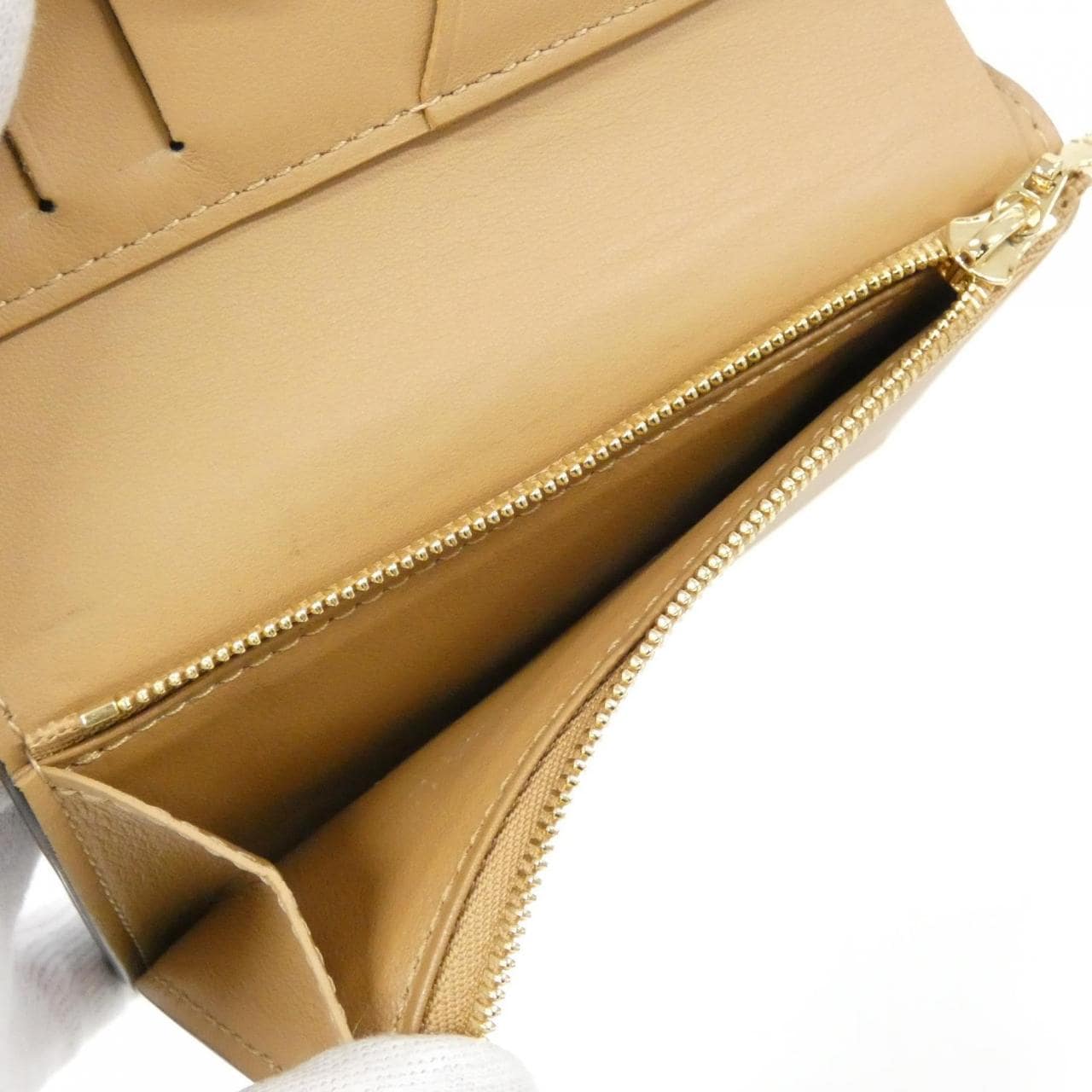 ルイヴィトン トリヨン LVヴェルティカル CPウォレット M81561 財布