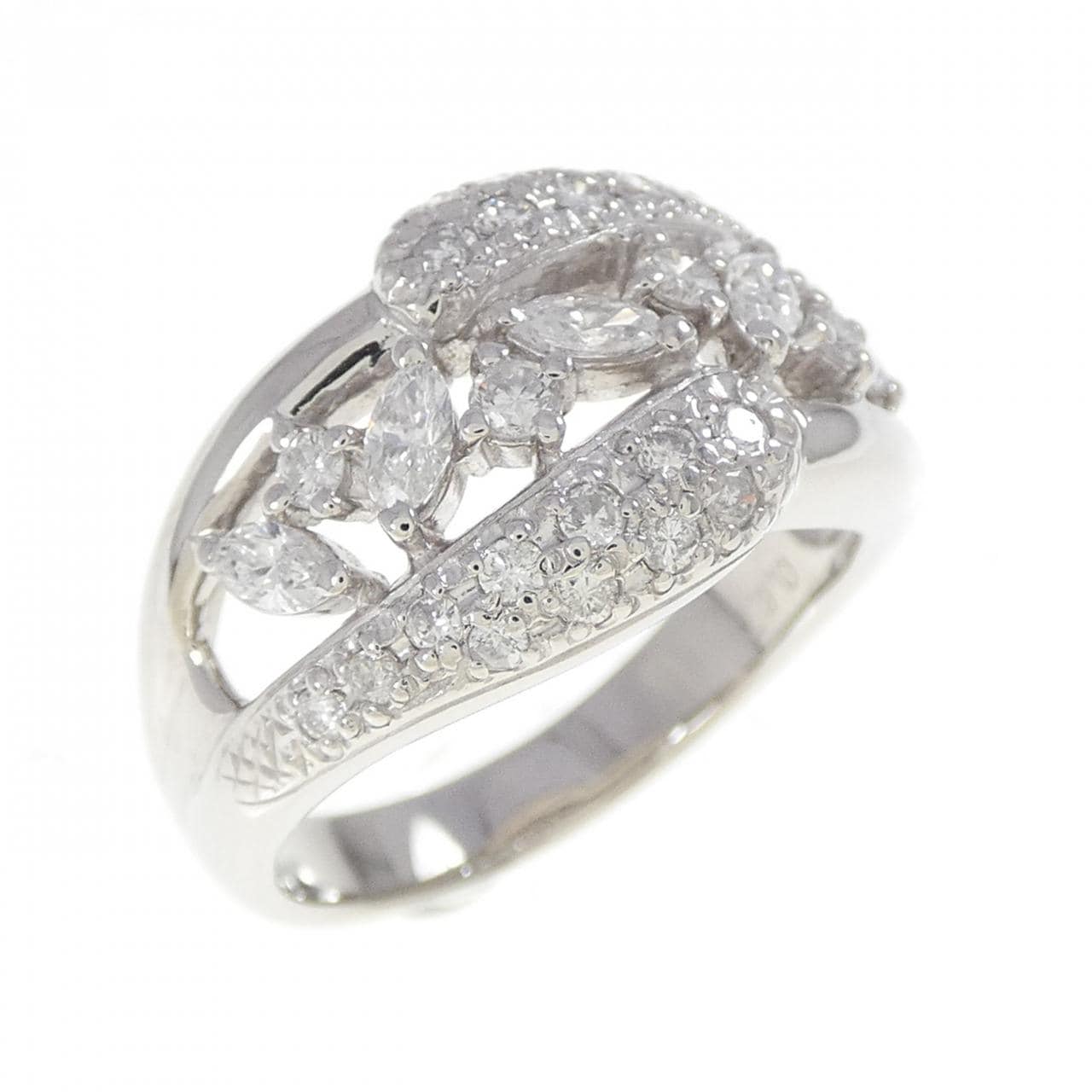 PT900 ダイヤモンド リング 0.67CT