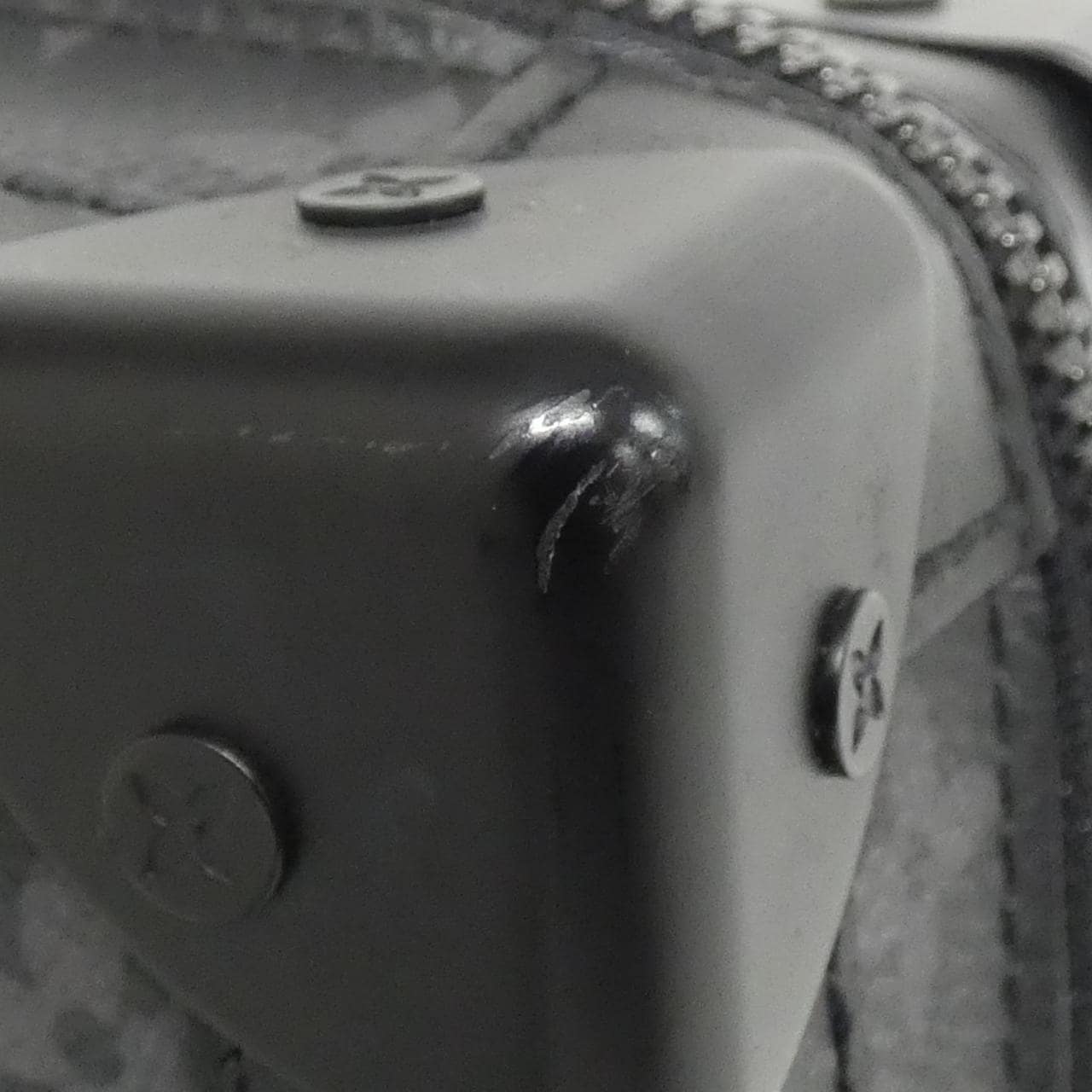 ルイヴィトン モノグラム エクリプス ソフトトランク M44730 ショルダーバッグ