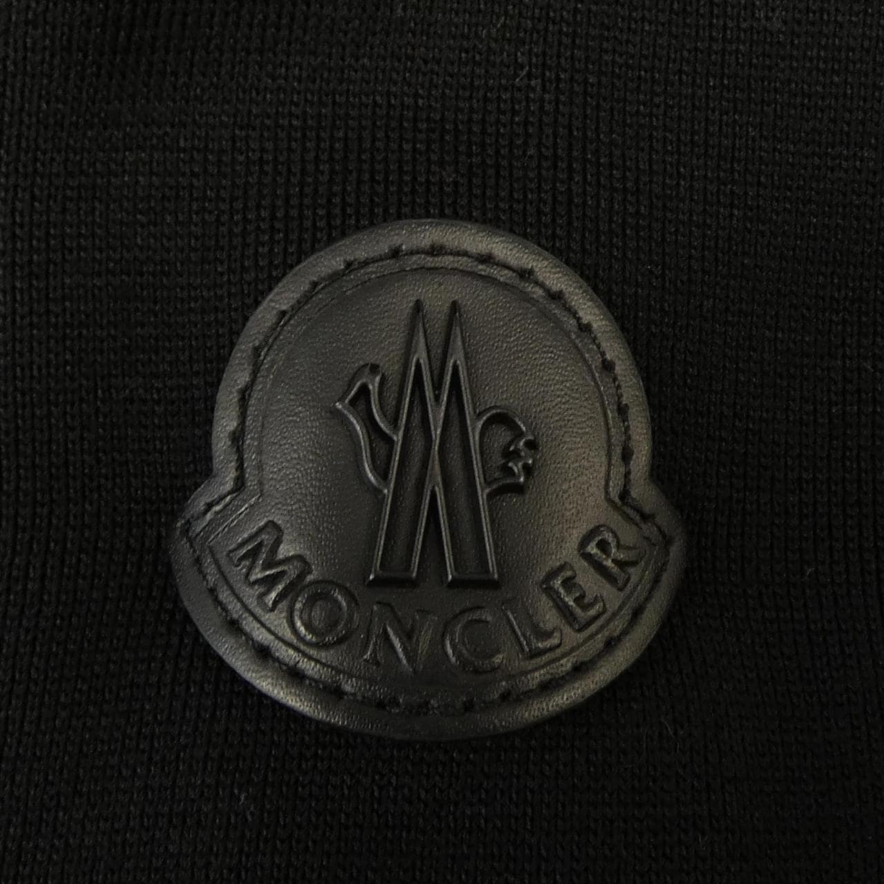 モンクレール MONCLER 10919B00008 ダウンジャケット