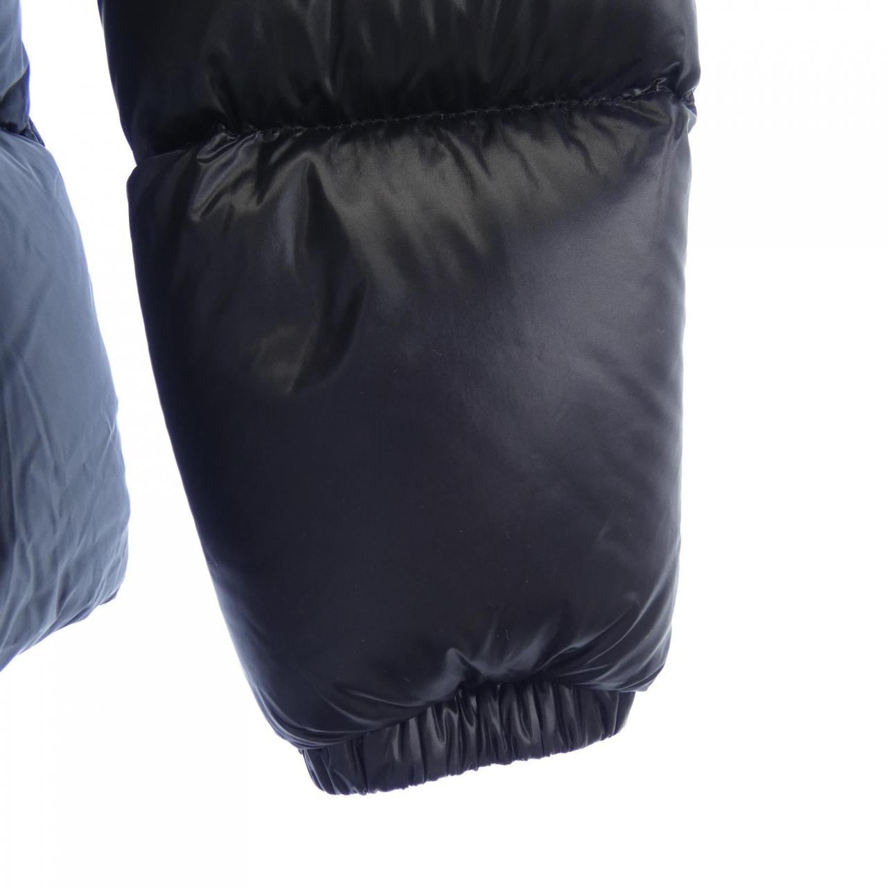 モンクレール MONCLER FOURMINE ダウンジャケット