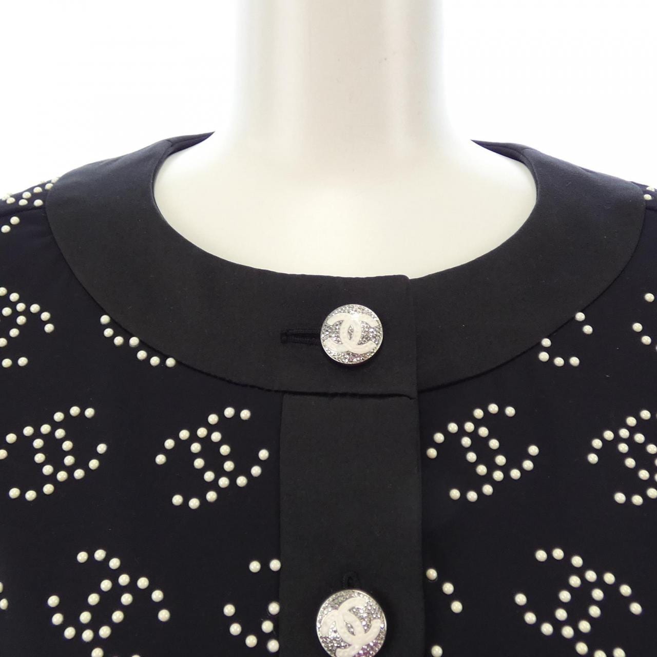 シャネル CHANEL LOOK42 P73967V65539 23C ノーカラージャケット