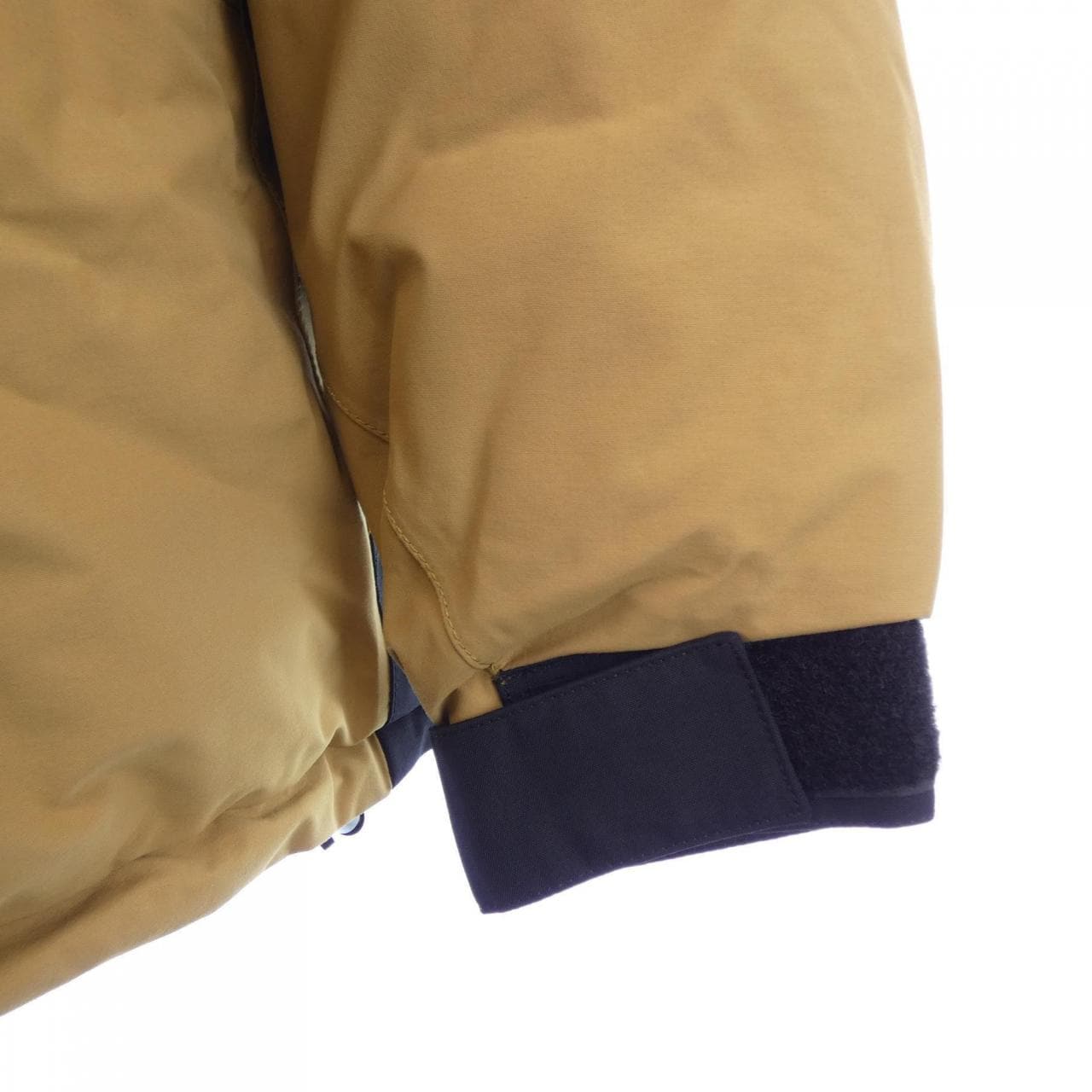 ザノースフェイス THE NORTH FACE ND91930 ダウンジャケット