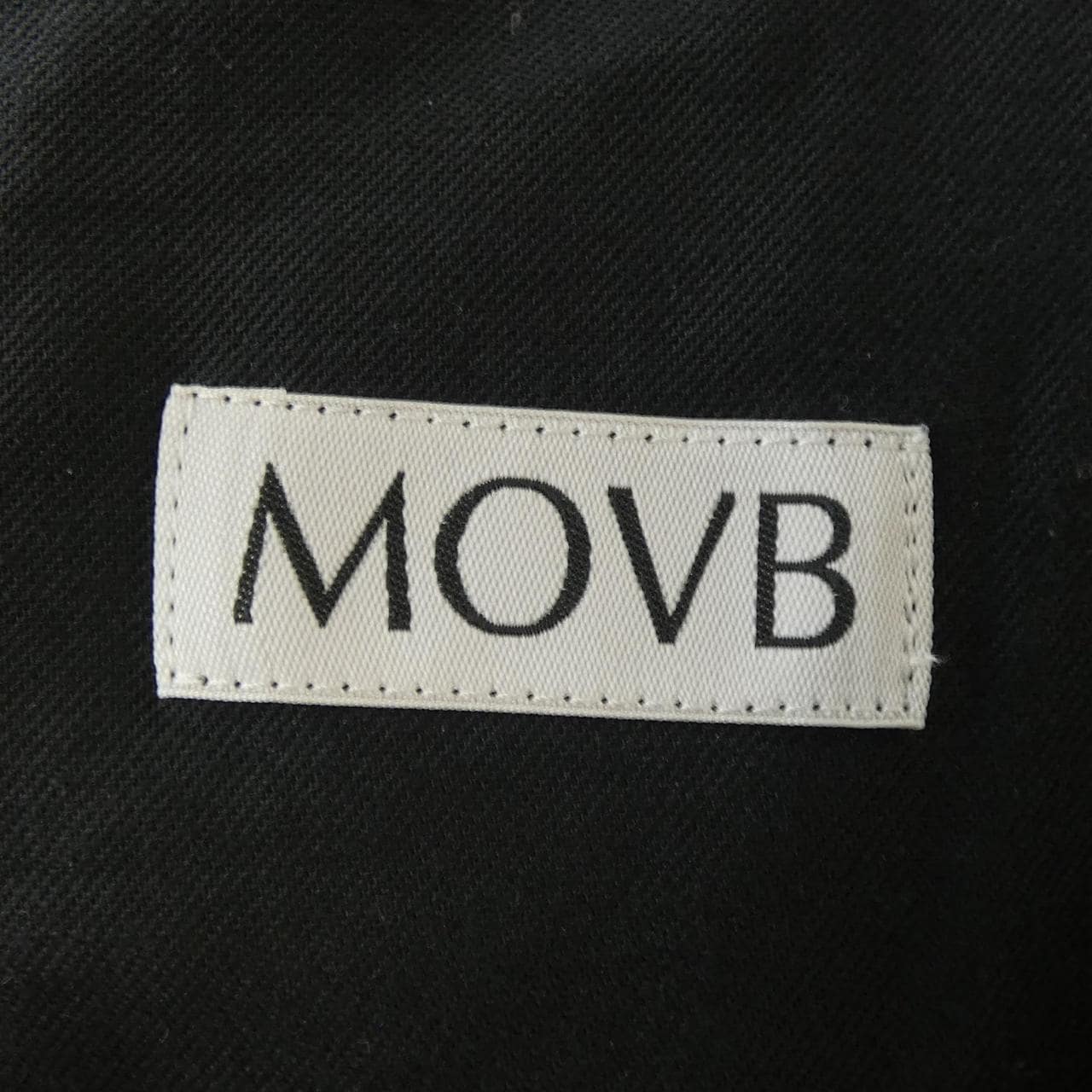 MOVB パンツ