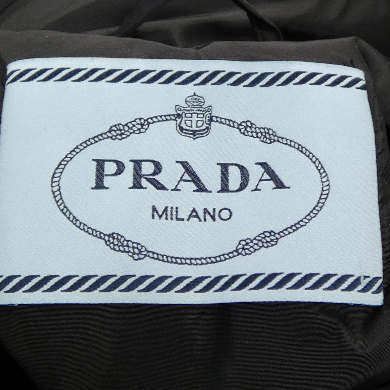 プラダ PRADA 29Y411 S182 Q04 ダウンコート