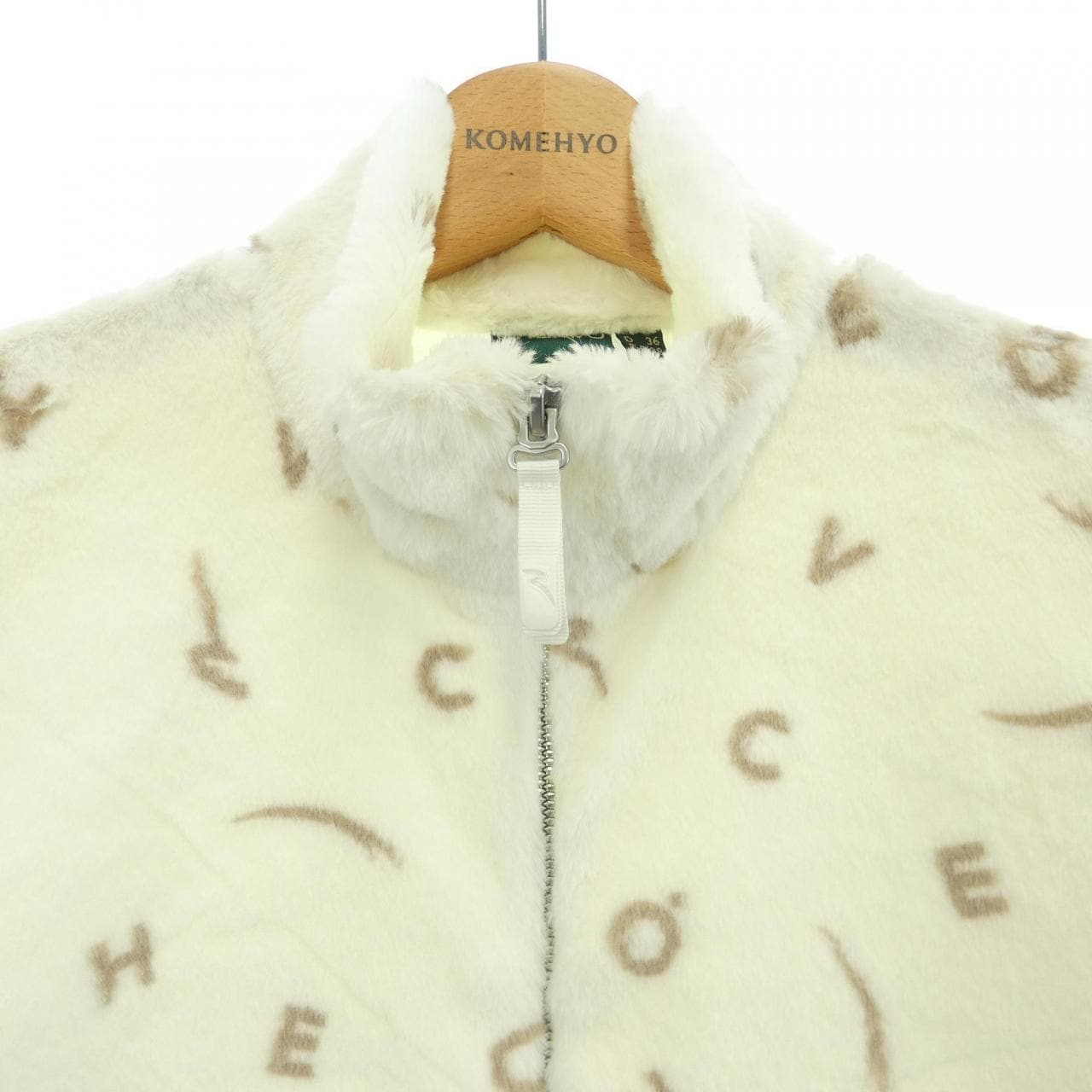 シェルボ CHERVO ブルゾン