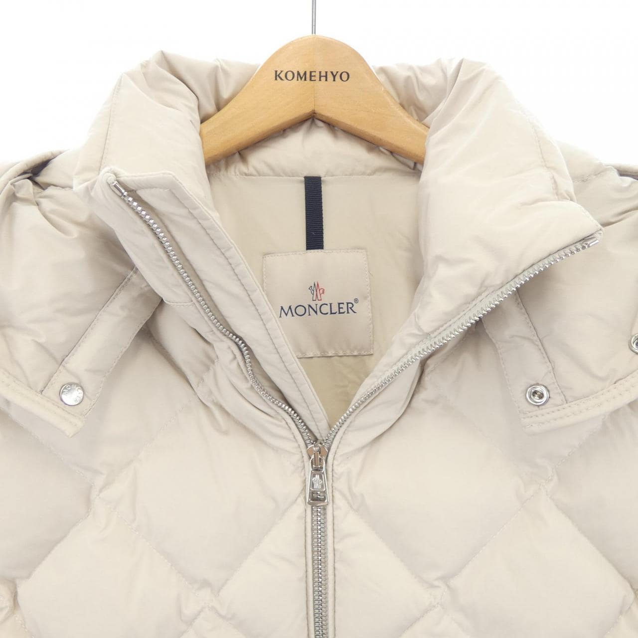 モンクレール MONCLER ダウンジャケット