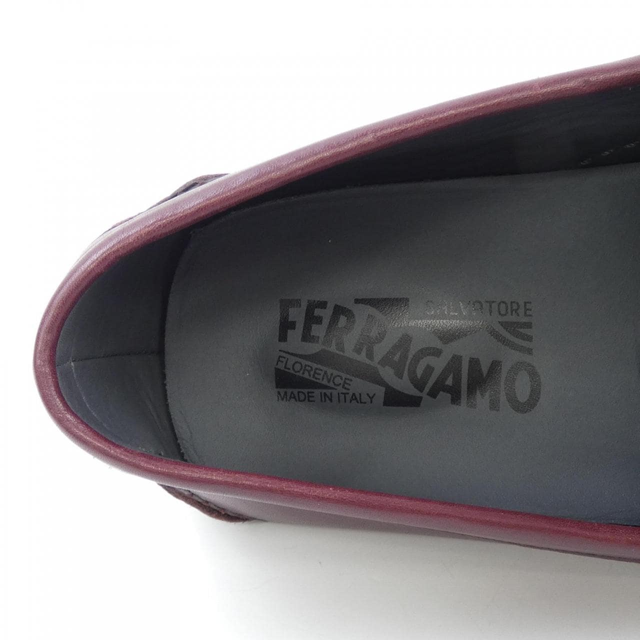 サルヴァトーレフェラガモ SALVATORE FERRAGAMO 05671 シューズ