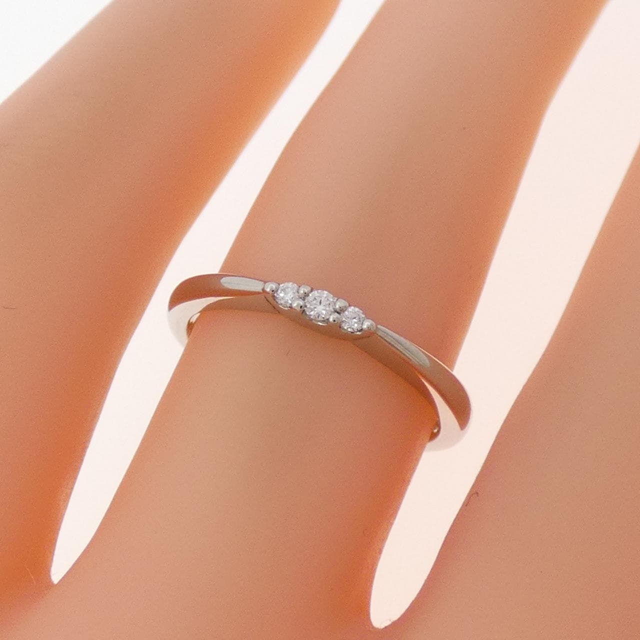 PT950 ダイヤモンド リング