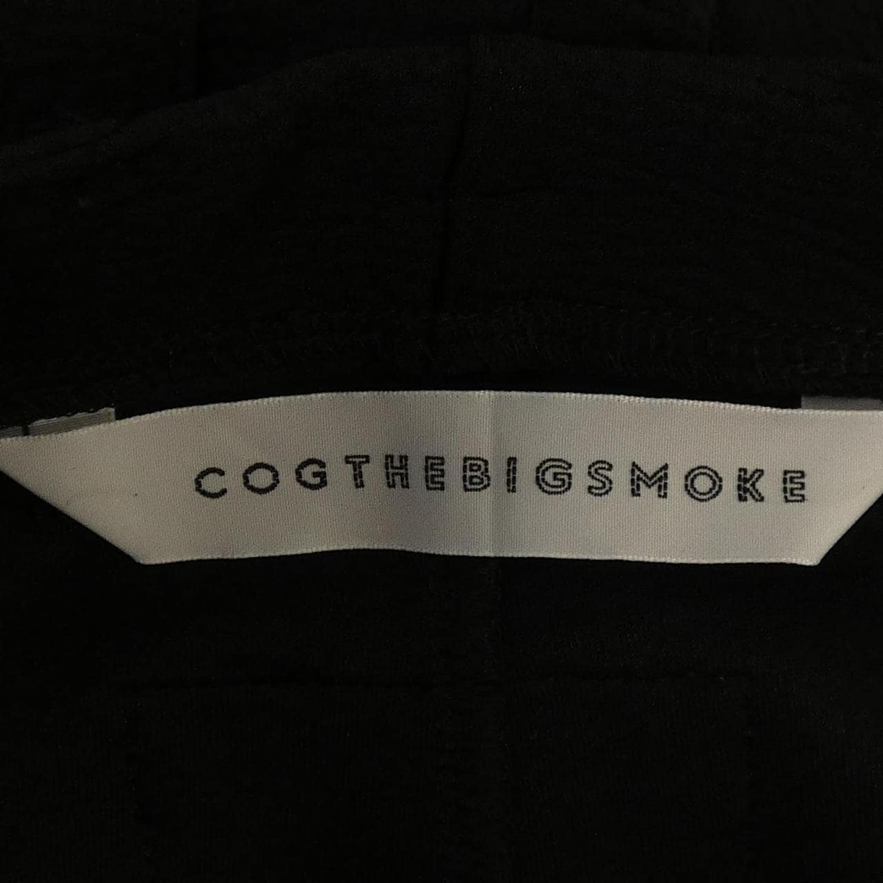 コグザビッグスモーク COGTHEBIGSMOKE パンツ
