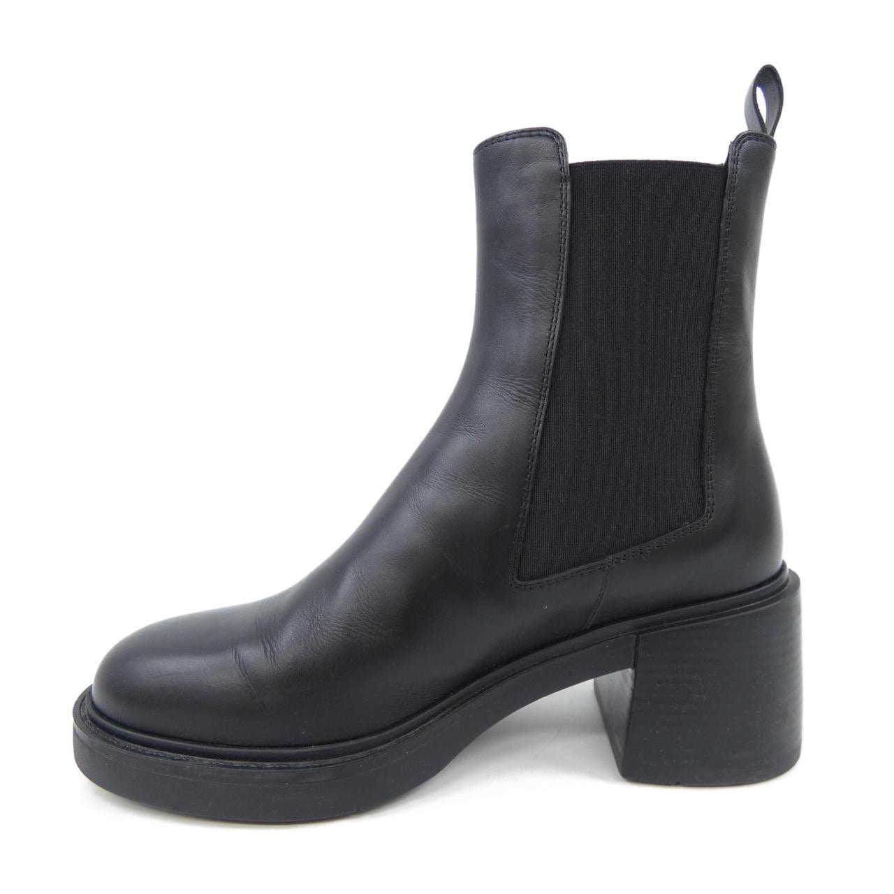 ロジェヴィヴィエ ROGER VIVIER ブーツ