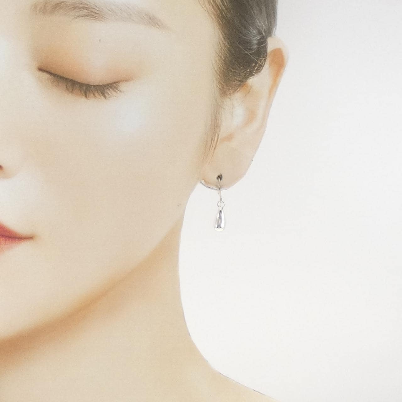 ティファニー ティアドロップ ピアス