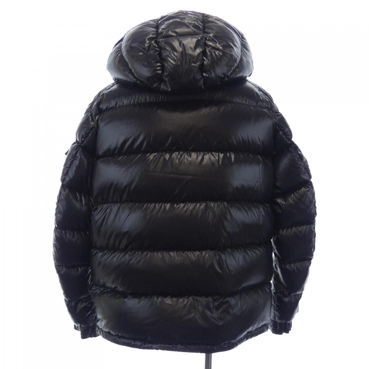 モンクレール MONCLER ダウンジャケット