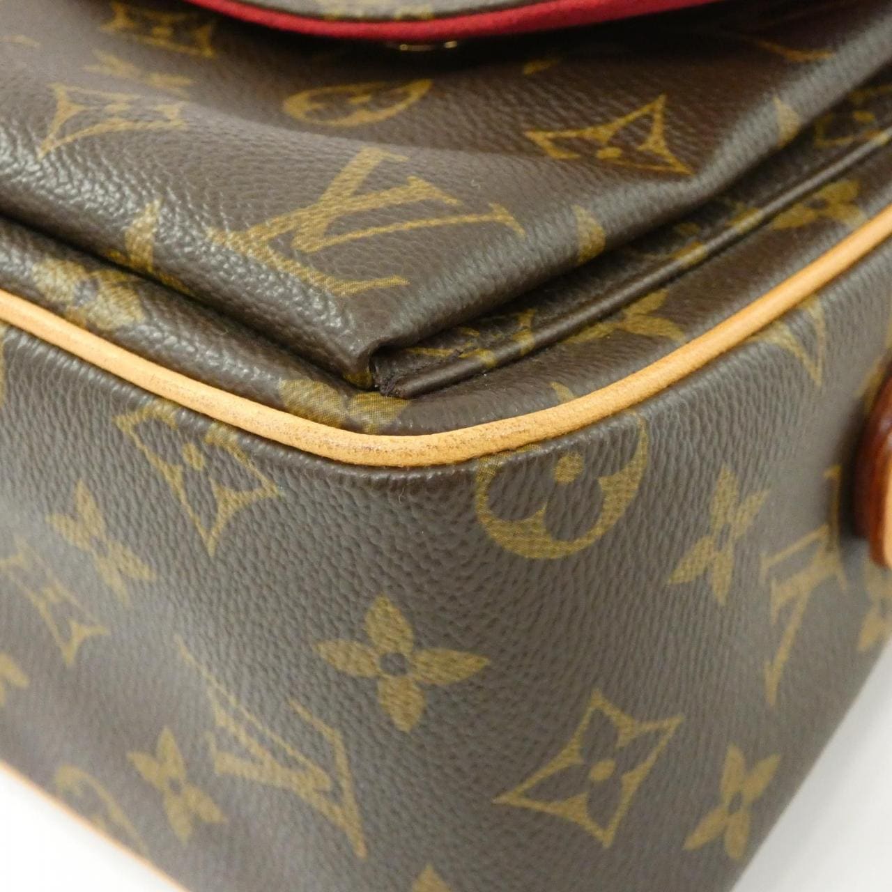 LOUIS VUITTON Monogram Viva Cité MM M51164 单肩包