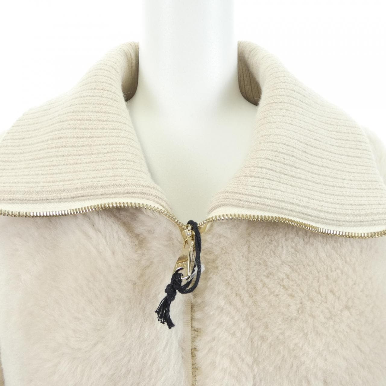 エンメティ EMMETI 23-010-521-0015-3-0 ムートンジャケット