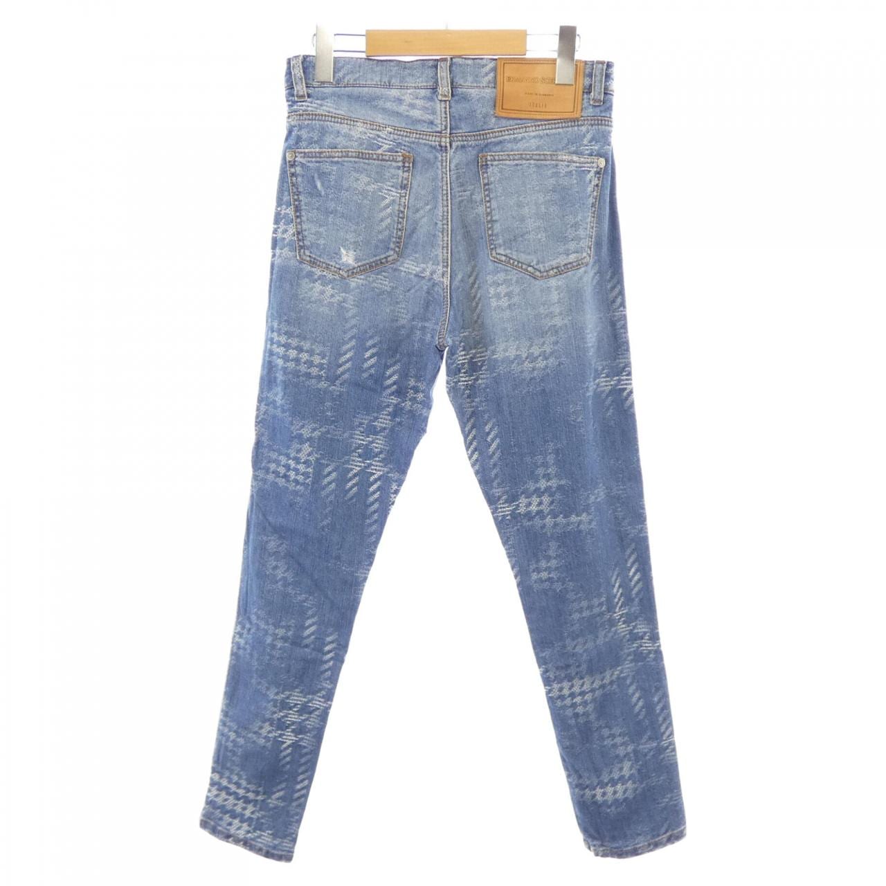 エルマンノシュエルビーノ ERMANNO SCERVINO ジーンズ