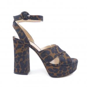 ジャンヴィトロッシ GIANVITO ROSSI サンダル